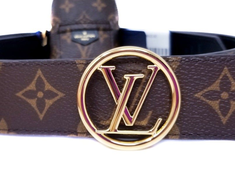 Louis Vuitton - Authenticated Daily Multi Pocket Belt - Leather Blue Plain for Women, Very Good Condition