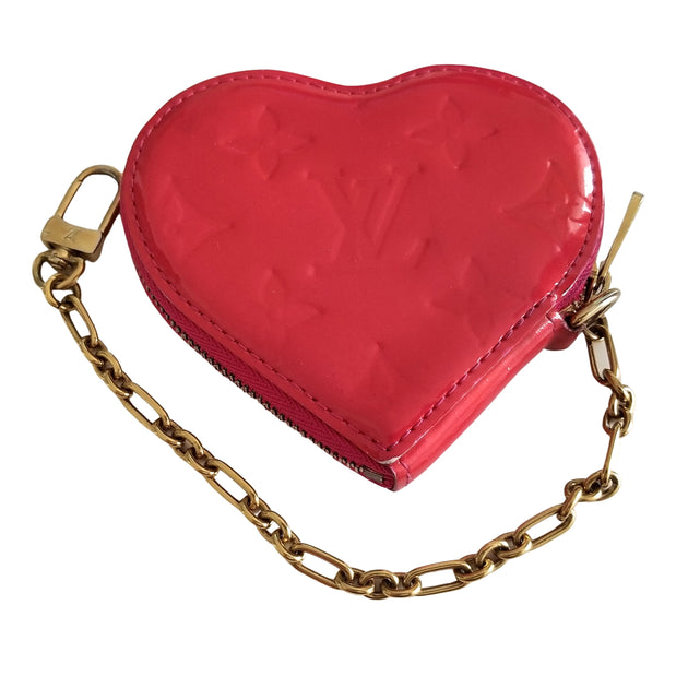 LOUIS VUITTON Vernis Heart Coin Purse Rouge Fauviste - MyDesignerly