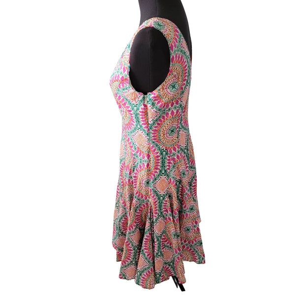 Anthropologie HD in Paris South Island Mini Dress in Multi-Colored Floral Print. Size 8