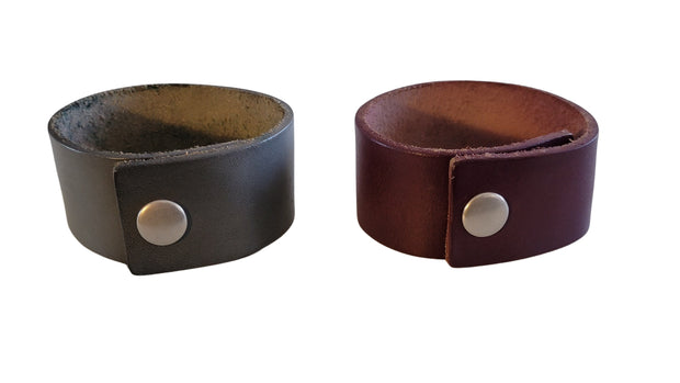 Feng Way Wide Leather Cuff Bracelets Pair