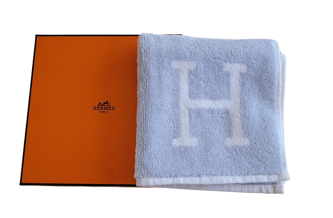 Brand new hermes buy Avalon towel