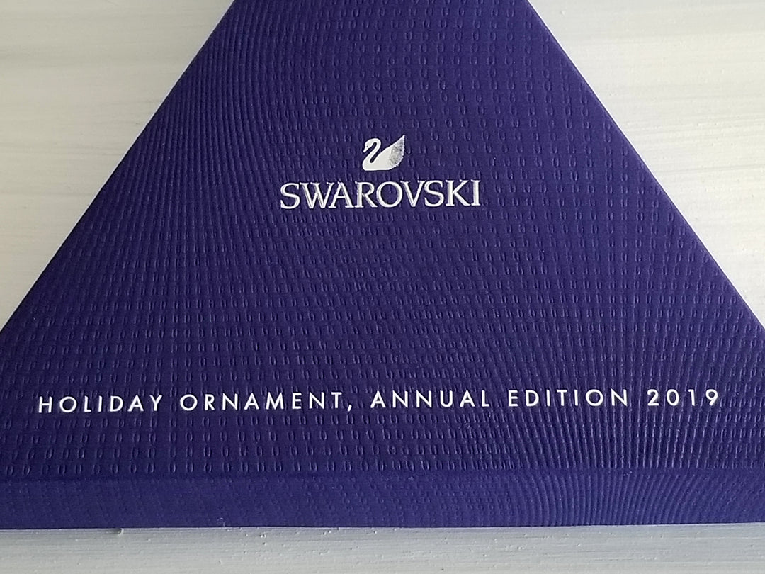 ラッピング・包装 SWAROVSKI ANNUAL ORNAMENT2019 2020 Limited Edition Swarovski Annual Crystal Red Star Ornament 2019