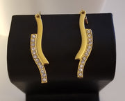 NWT T Tahari Bar Crystal Rhinestone Pierced Earrings