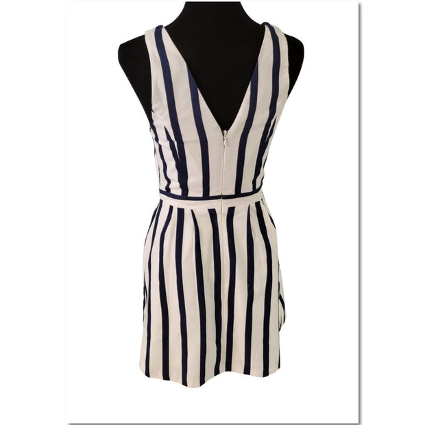 Topshop Summer Cutout Lined Dress White Navy Size 6 NWOT