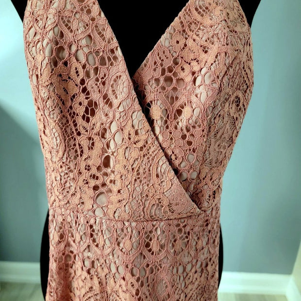 Asos Lace Rose Crochet Lined Mini Dress Size 2 Retail $85 NWT