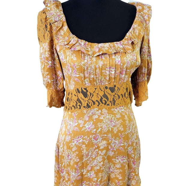 Free People Lucie Mini Dress Antique Coin Combo Gold Size 4 EUC parisdiva.com Free People Lucie Mini Dress Antique Coin Combo Gold Size 4 EUC parisdiva.com