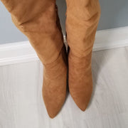Shoe Dazzle Over The Knee High Camel Suede Boots Size 9 EUC